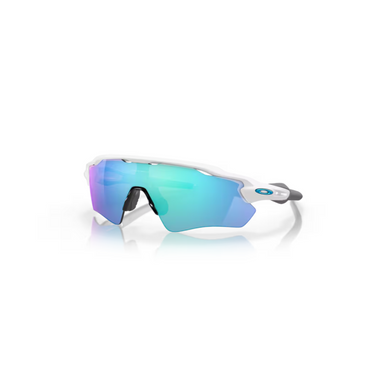 "Gafas Oakley Radar EV Path deportivas con marco de color blanco y lentes prim sapphire."