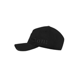 "Gorra Clemont color negra con texto grande"