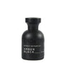 "perfume blackoud amber color negro con detalles blancos"