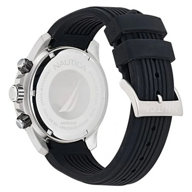 "Reloj Nautica con manilla de color negro y centro de color negro con detalles de color rojo y gris"