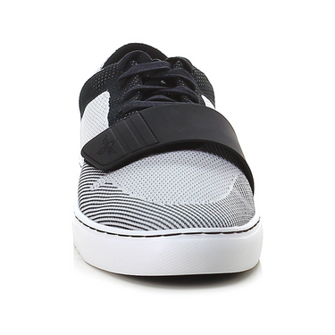 "Tenis Creative Recreation Cesario Lo Woven de color blanco con detalles grises y negros."